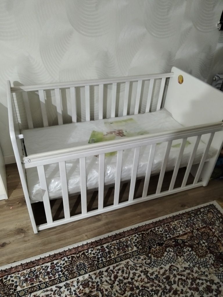 Продам манеж 3в 1