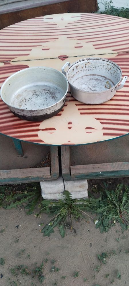 Продам кострюлей