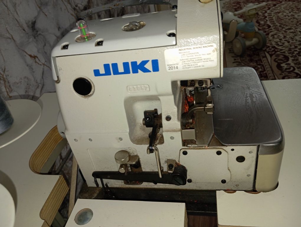 Продается JUKI оберлок