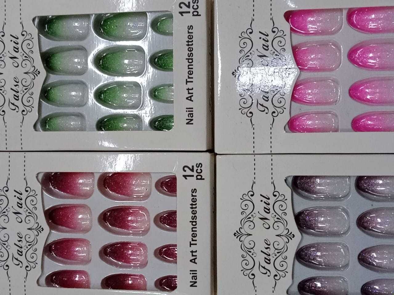 Накладные ногти , маникюр