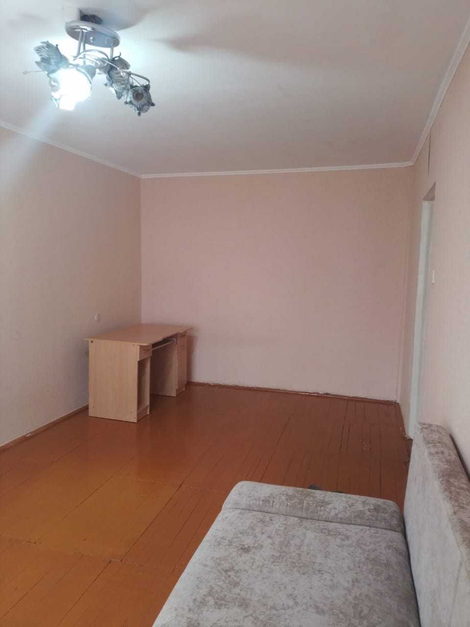Сдам однокомнатную квартиру в 19 м/р-не.