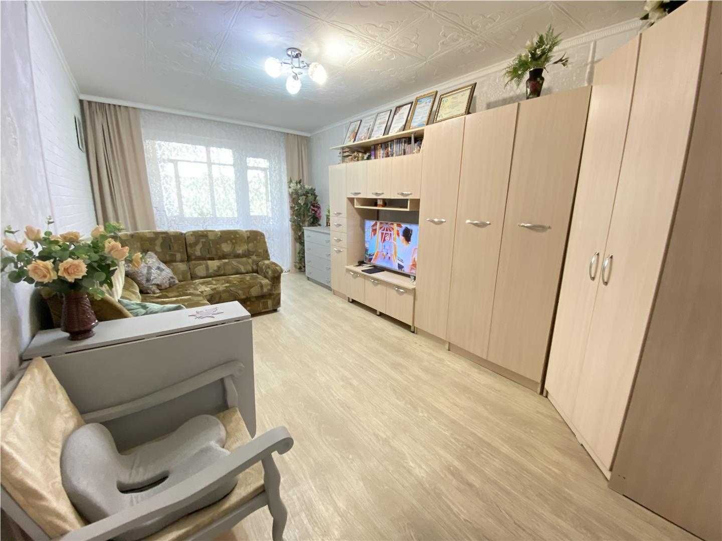 Продам 2-комнатную квартиру по адресу: 23 мкр. Помогу с ипотекой.