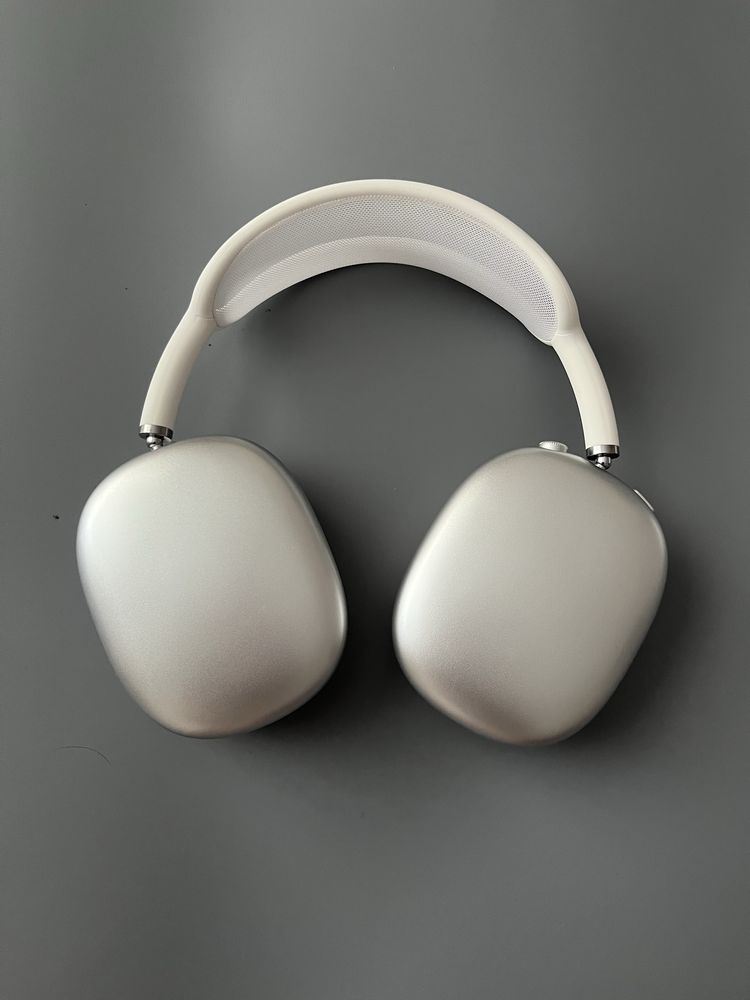 Airpods max новый запечатанный оригинал