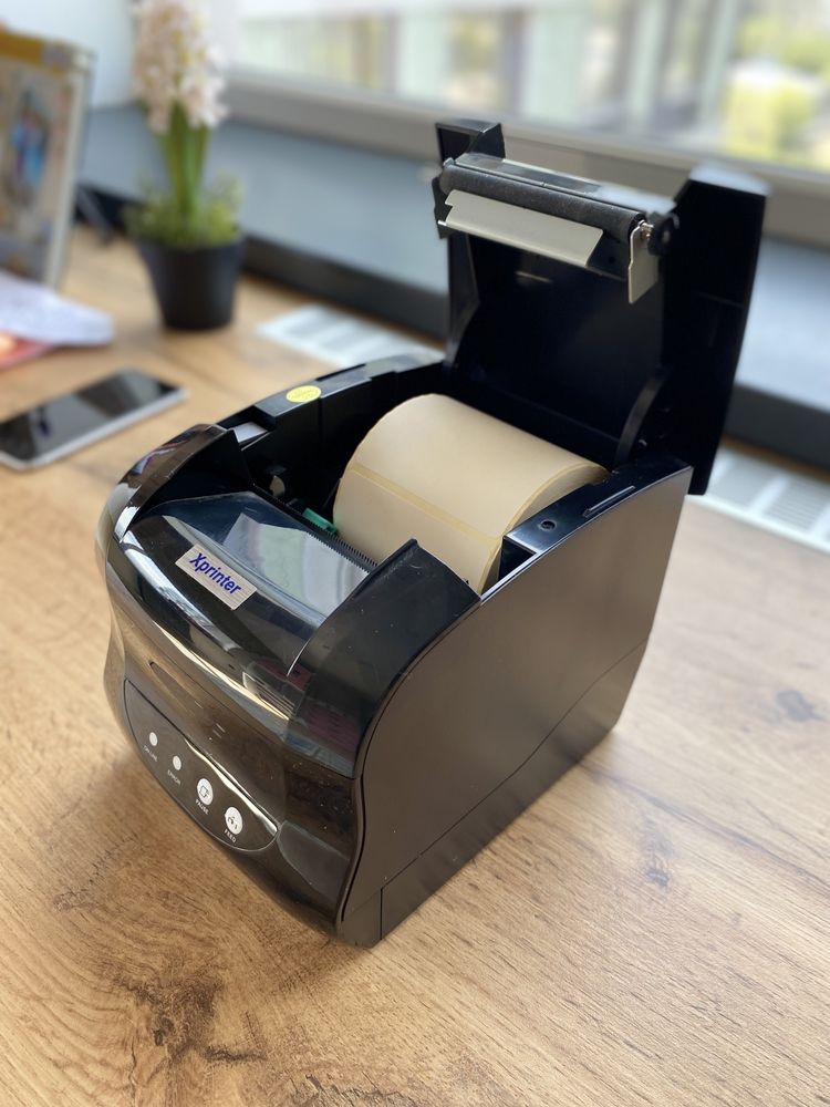 Продам термо-принтер Xprinter