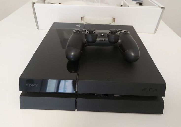 Продам Playstation 4 classic / fat