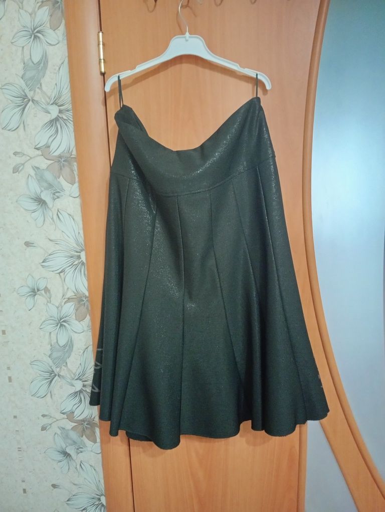 Продам платье сарафан офисное