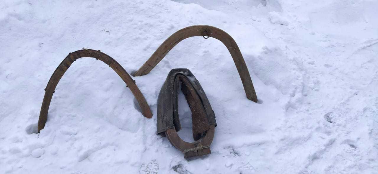 Продам хомут и две дуги