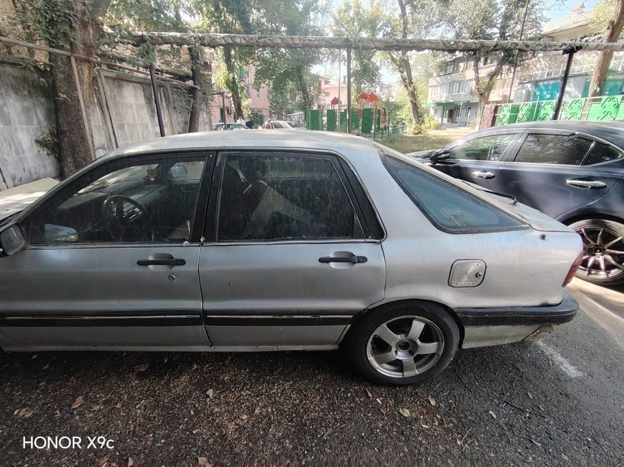 Автомобиль на продажу