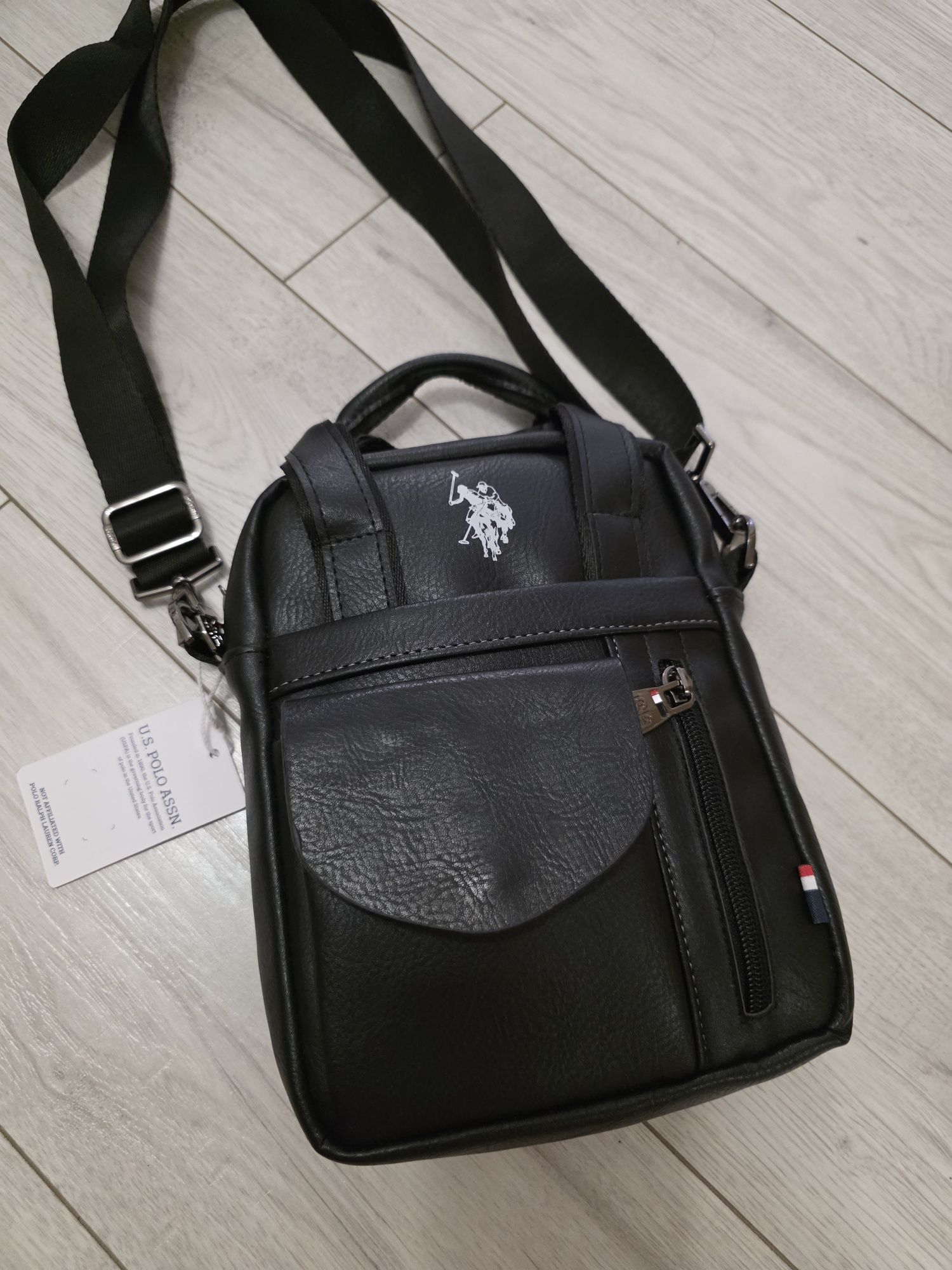 Продам сумку-барсетку US Polo