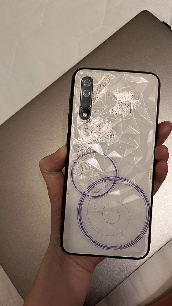 Продам смартфон Samsung Galaxy A50 64GB