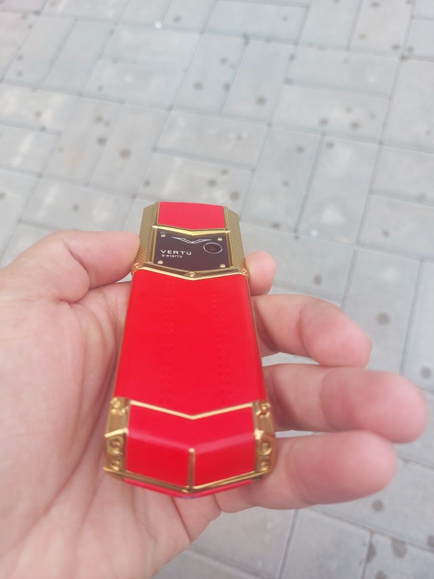 Продам Vertu Срочно
