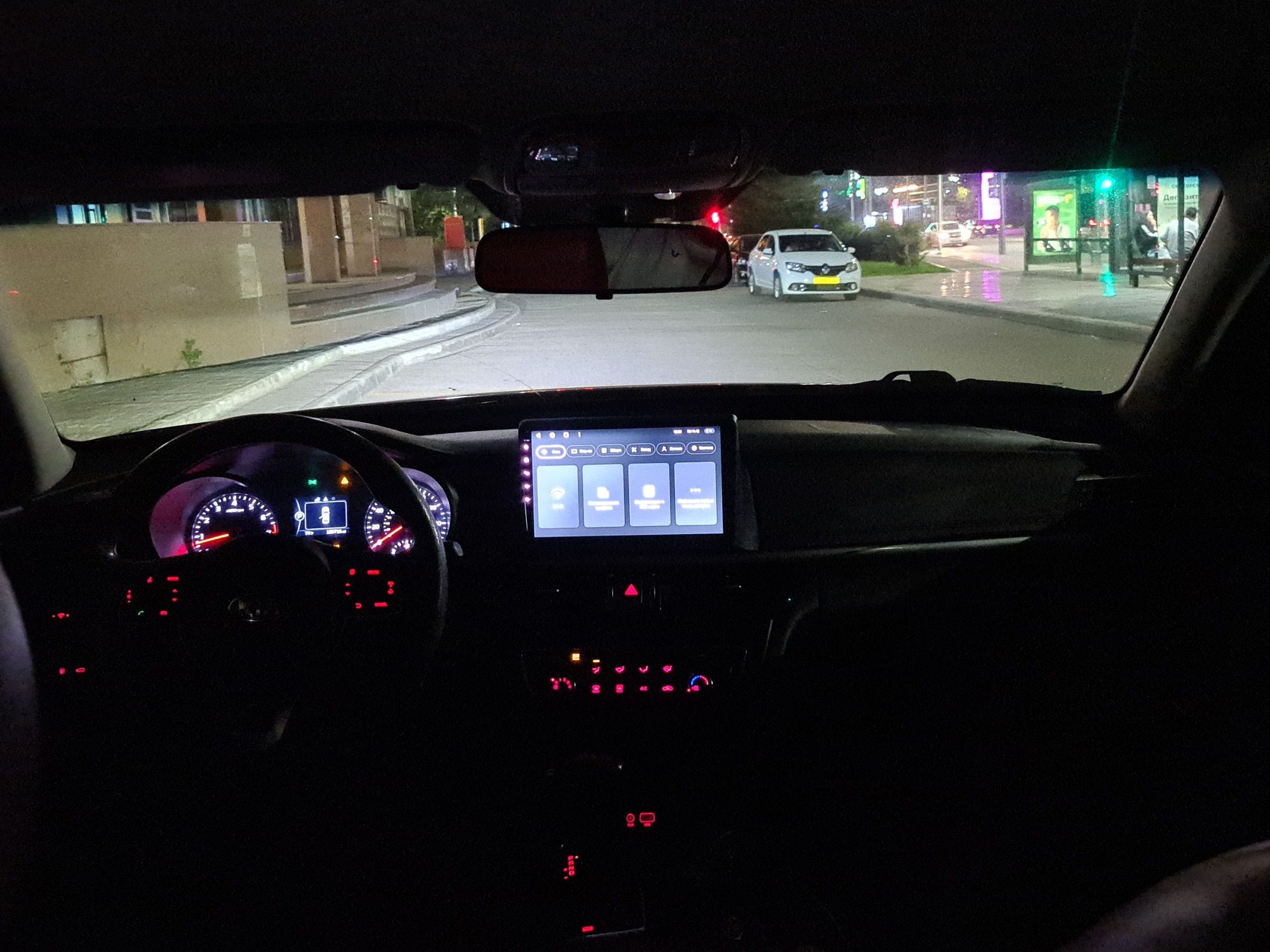 Срочно !  Авто KIA Optima