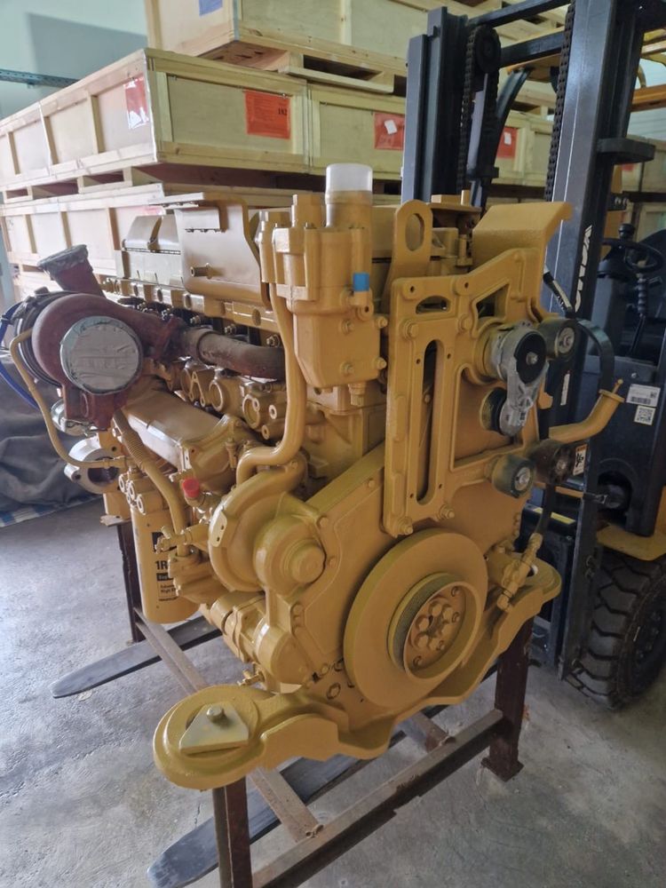 Продам двигатель CAT Caterpillar C11