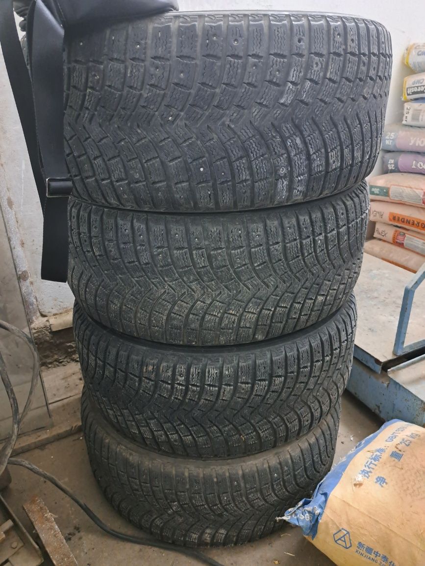 Шины 4 штук Michelin