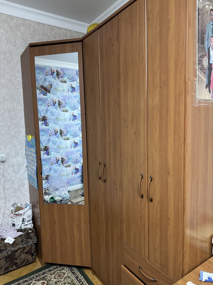 Шкаф сатамын,жаксы багада