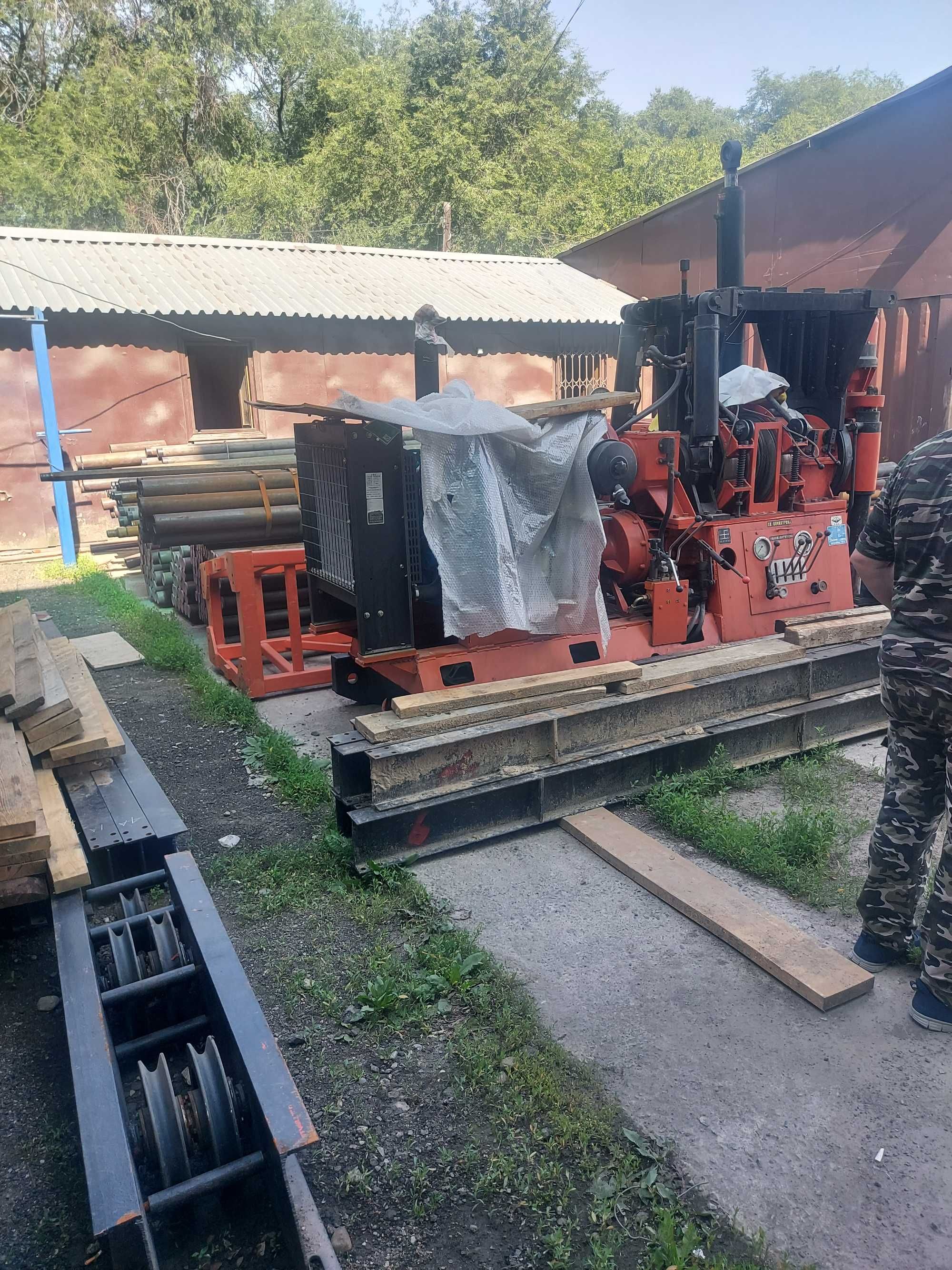 Буровые установки  HYDX 800 HYDX 600 XY-44T