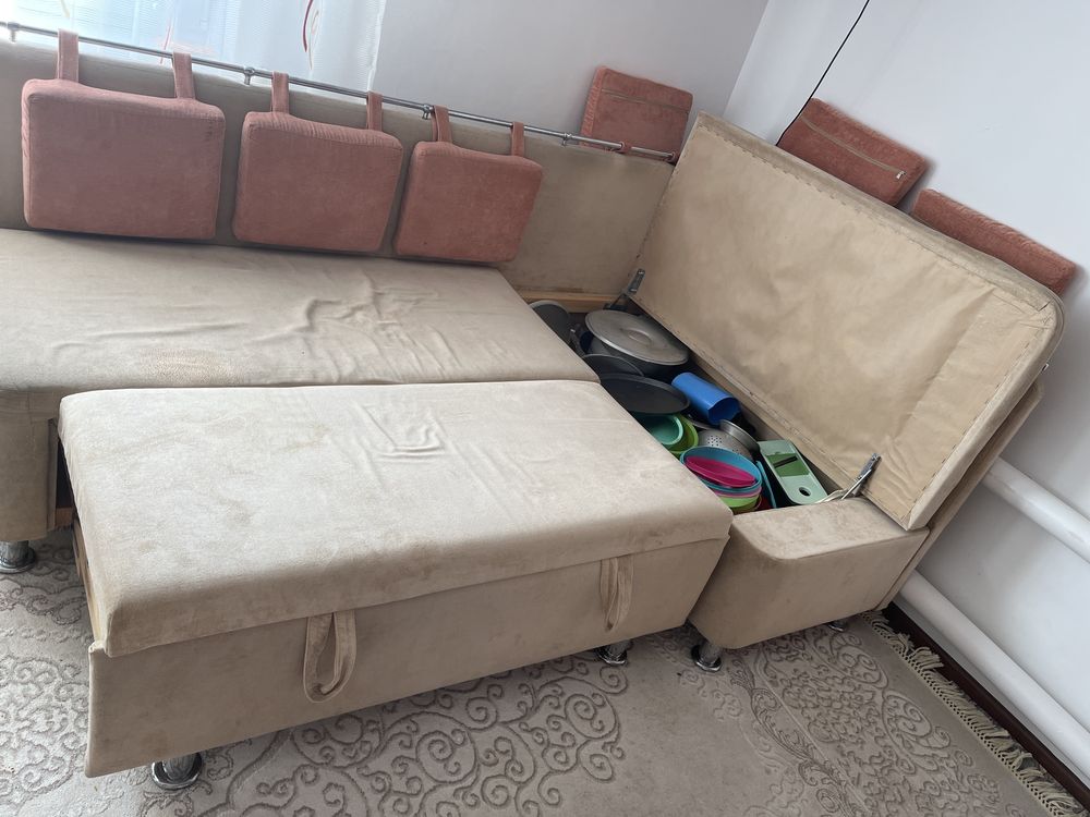 Диван для кухни мягкий уголок