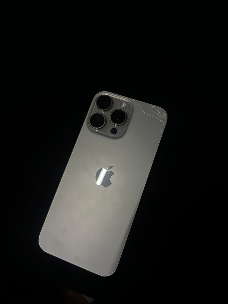 Обменяю 16 Iphone Pro Max