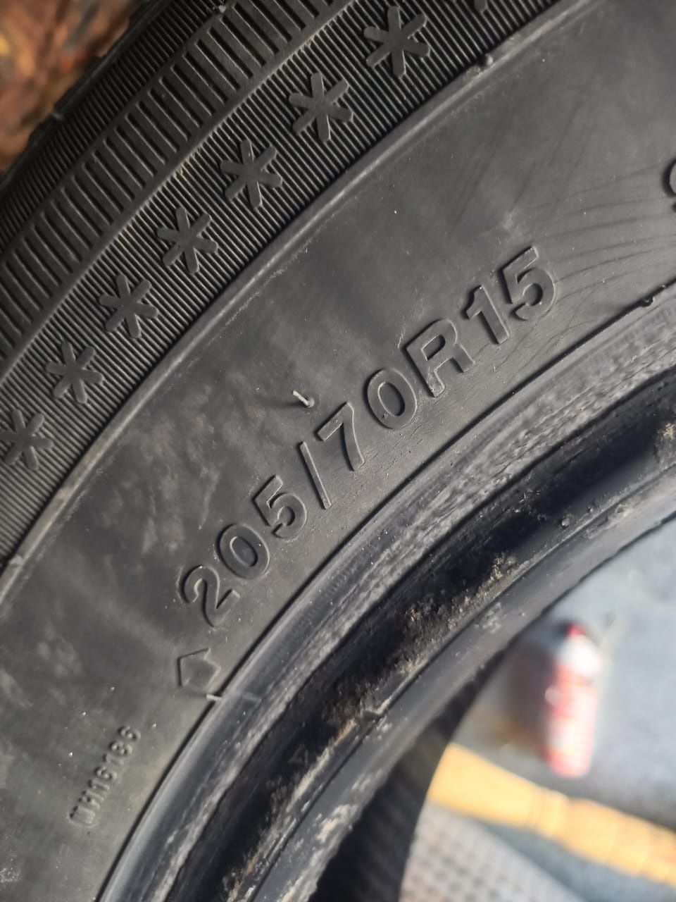 Продам резину 15
