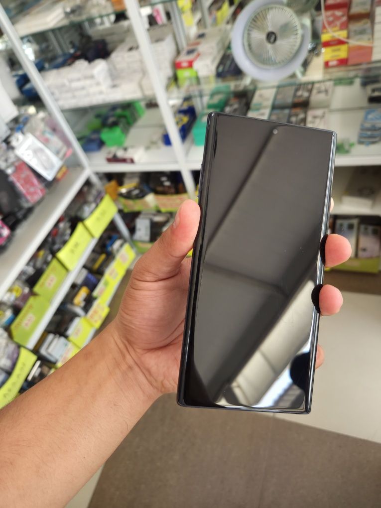 Samsung Note 10+.256гб