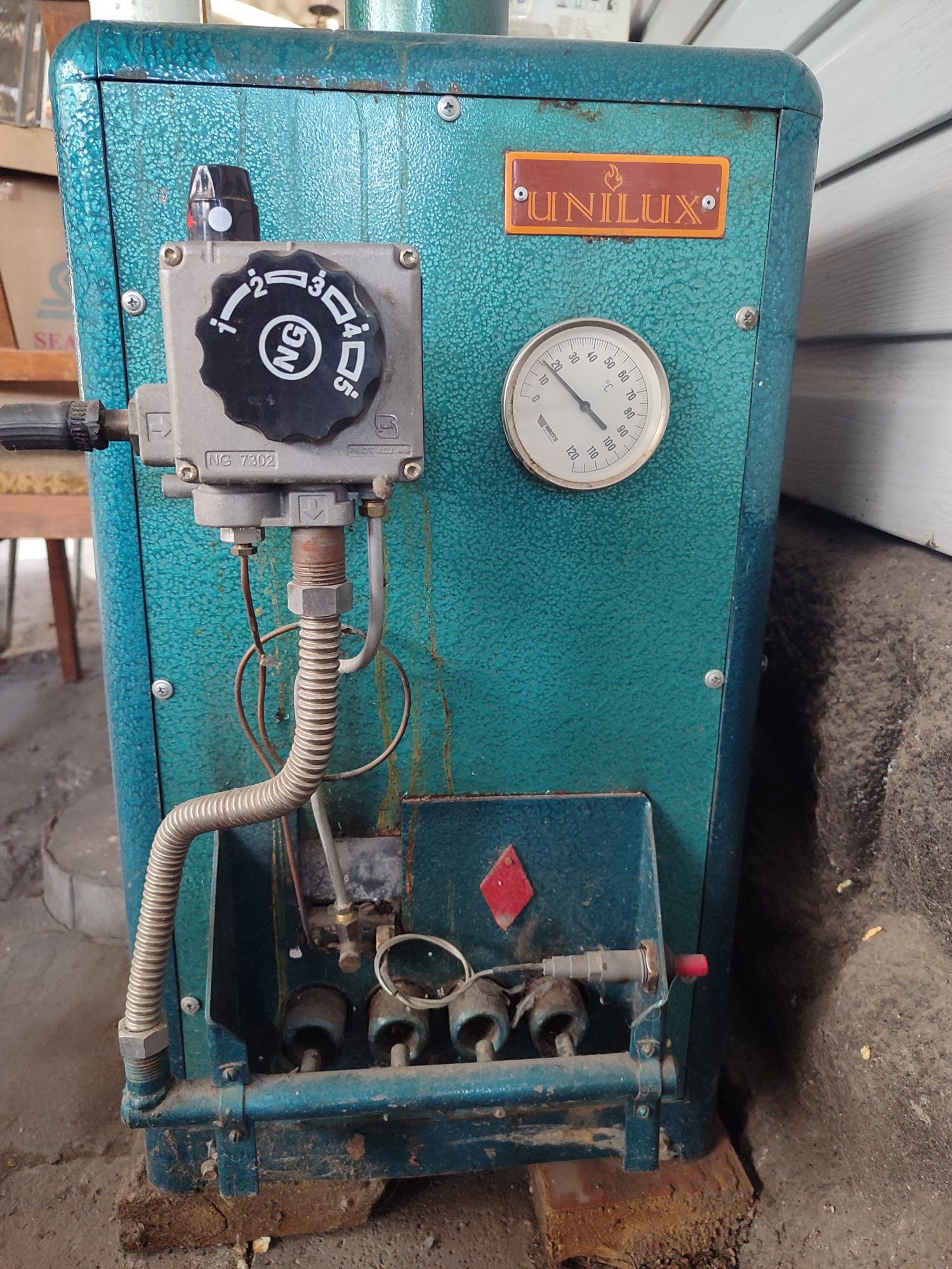 Продам газовую печку.