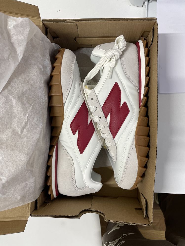 Оригинальные кроссовки New Balance RC30 Унисекс Size: M7/W8.5 (40)