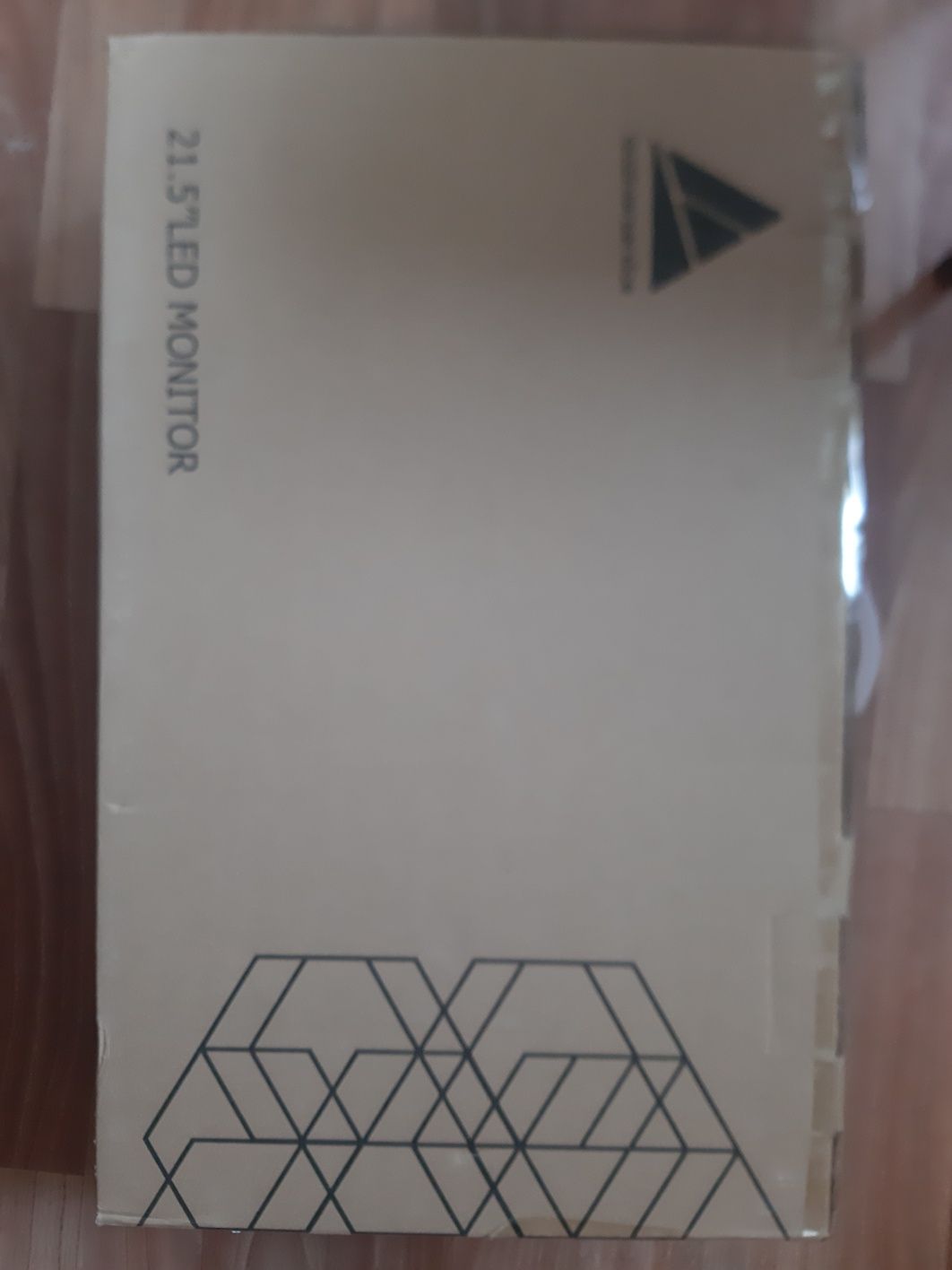 Продам новый монитор