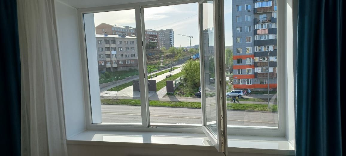 Продаётся 1 комнатная квартира ,  Увалиева 1 (подходит в Ипотеку)