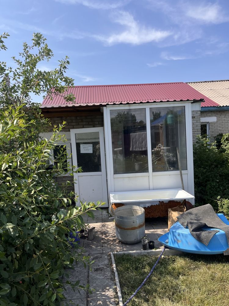 продам 1/2 дома  либо обмен