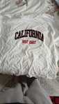 продам футболку с принтом "california west coast"