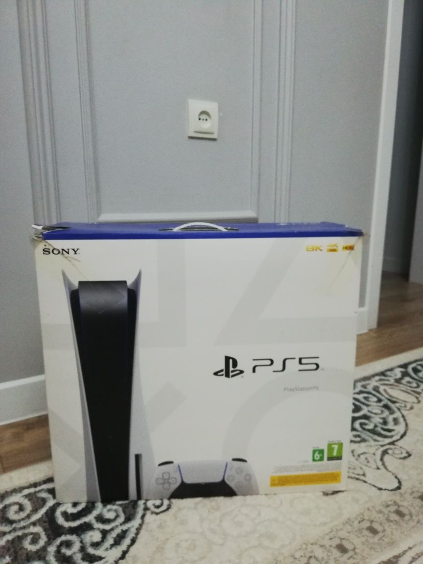 Ps5 почти  новый