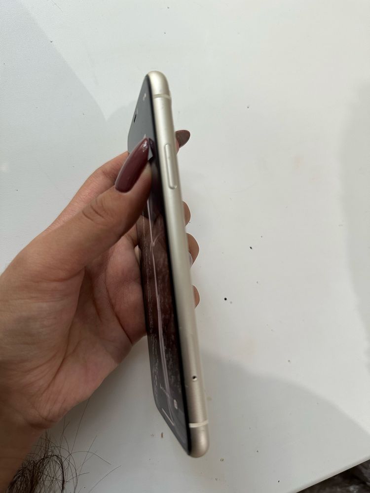Iphone 11 в белом цвете