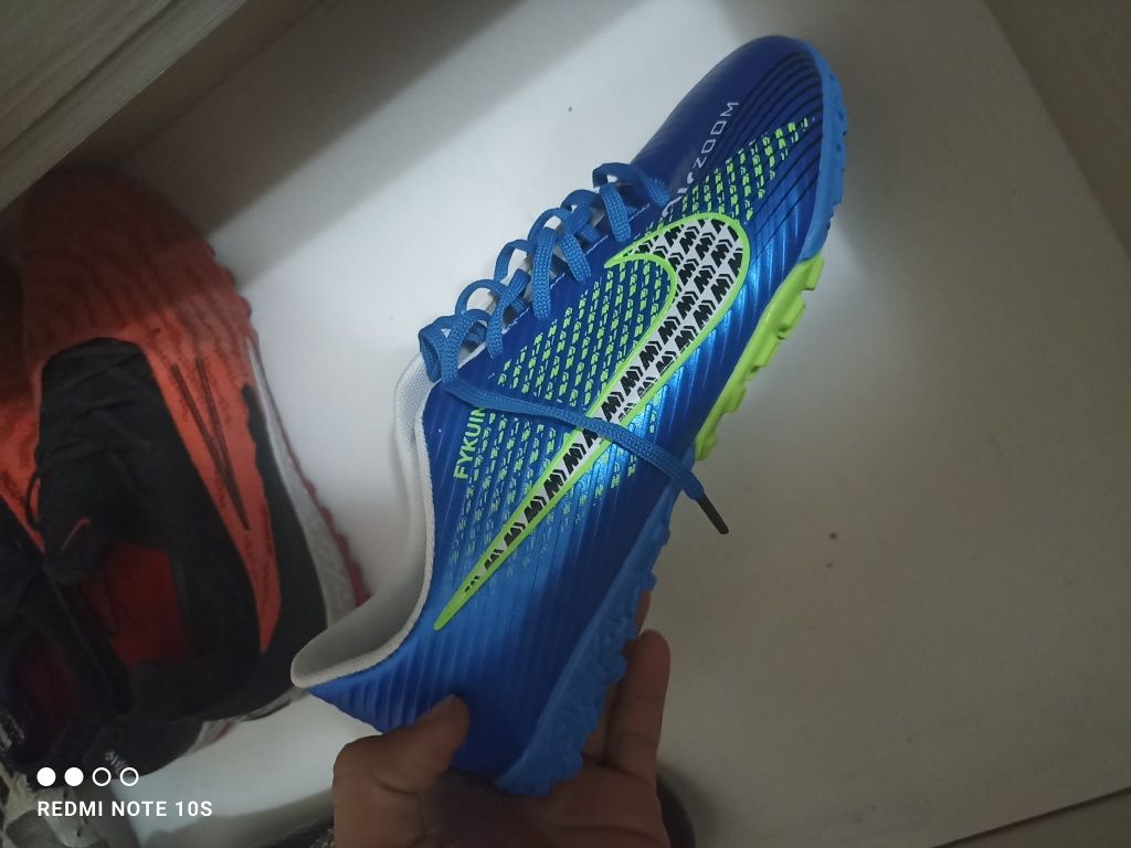 Сороконожк Air zoom