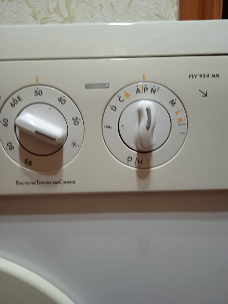 Продам стиральную машину автомат б/у