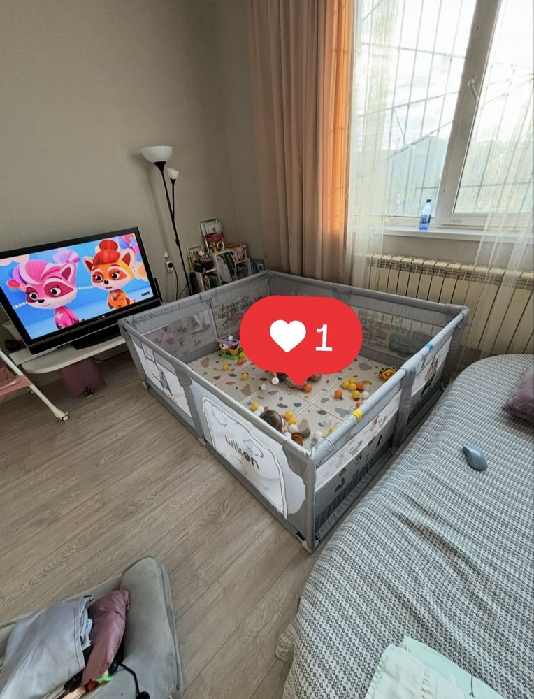 Продам манеж Wekin