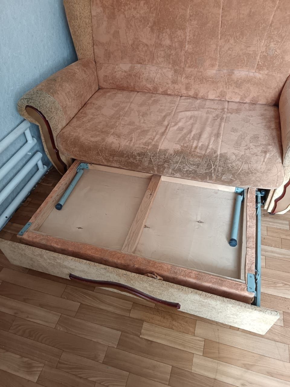 Продам мини диван