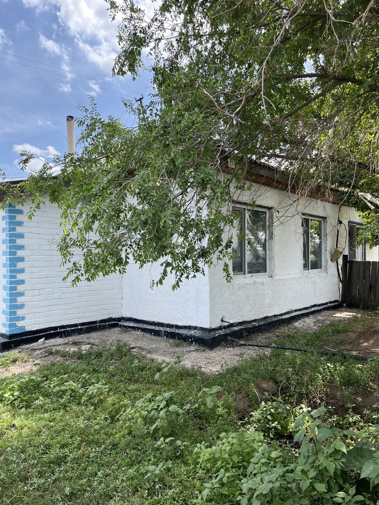 Продам дом в селе Айнаколь( Потанина)