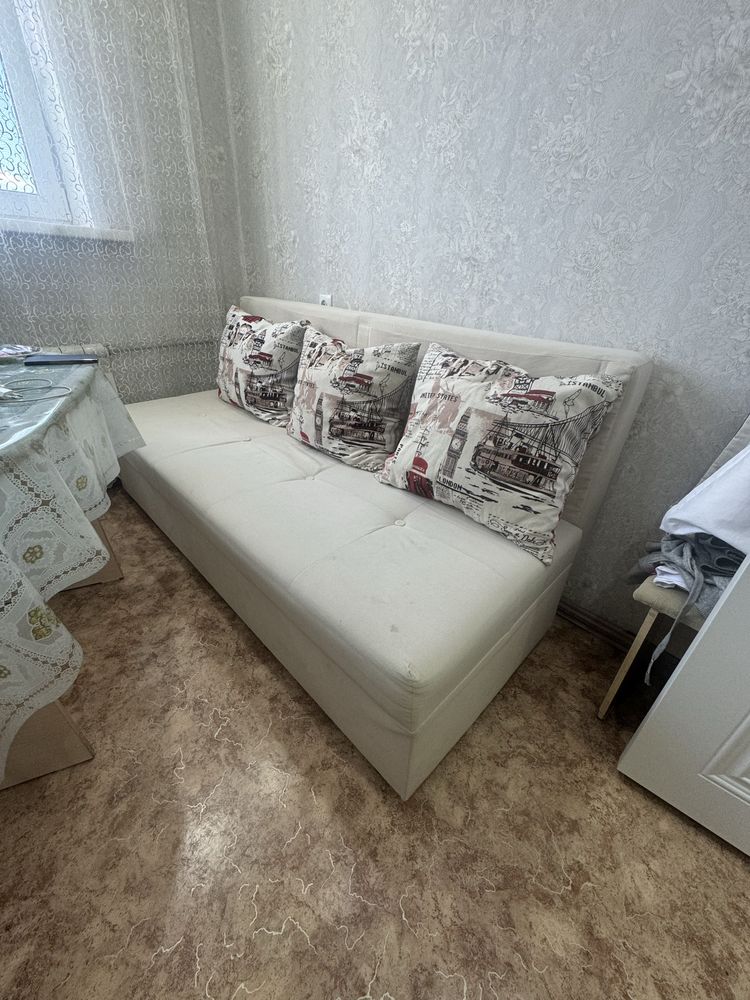 Продам диван
