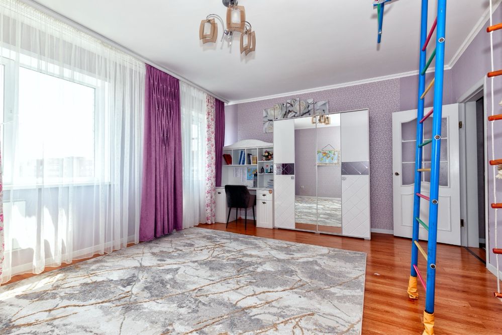 Продам 3-комнатную кв в “Золотом центре” Астаны