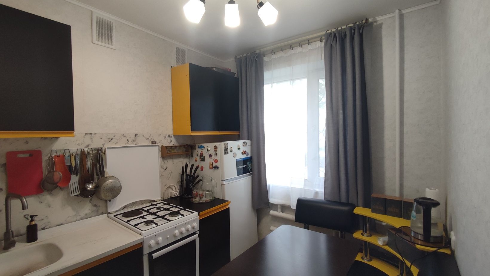 Продам квартиру в Пришахтинске