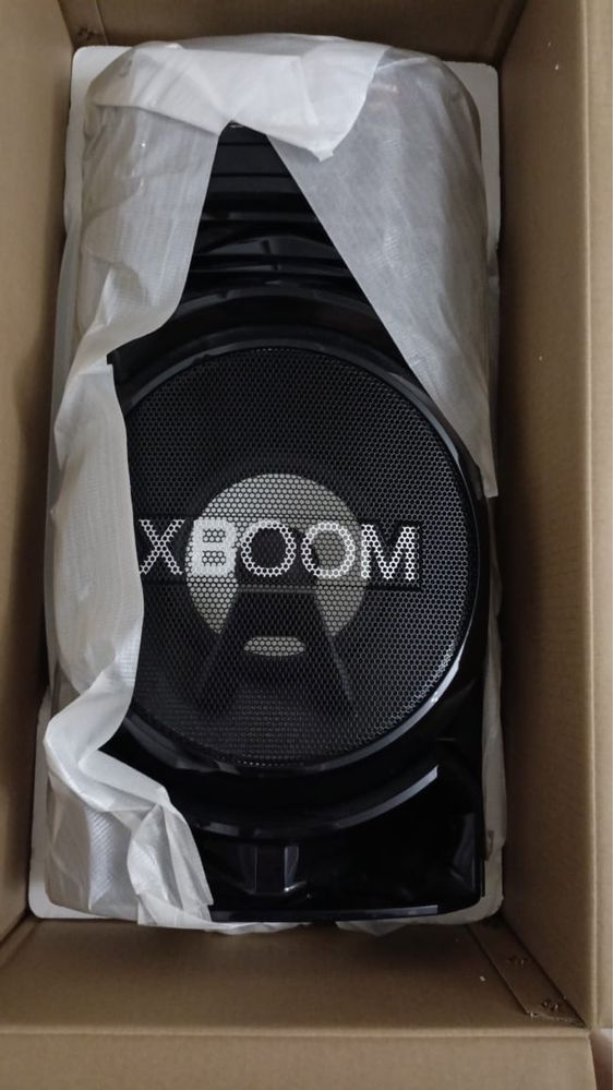 Колонка. Музыкальный центр LG Xboom ON77DK