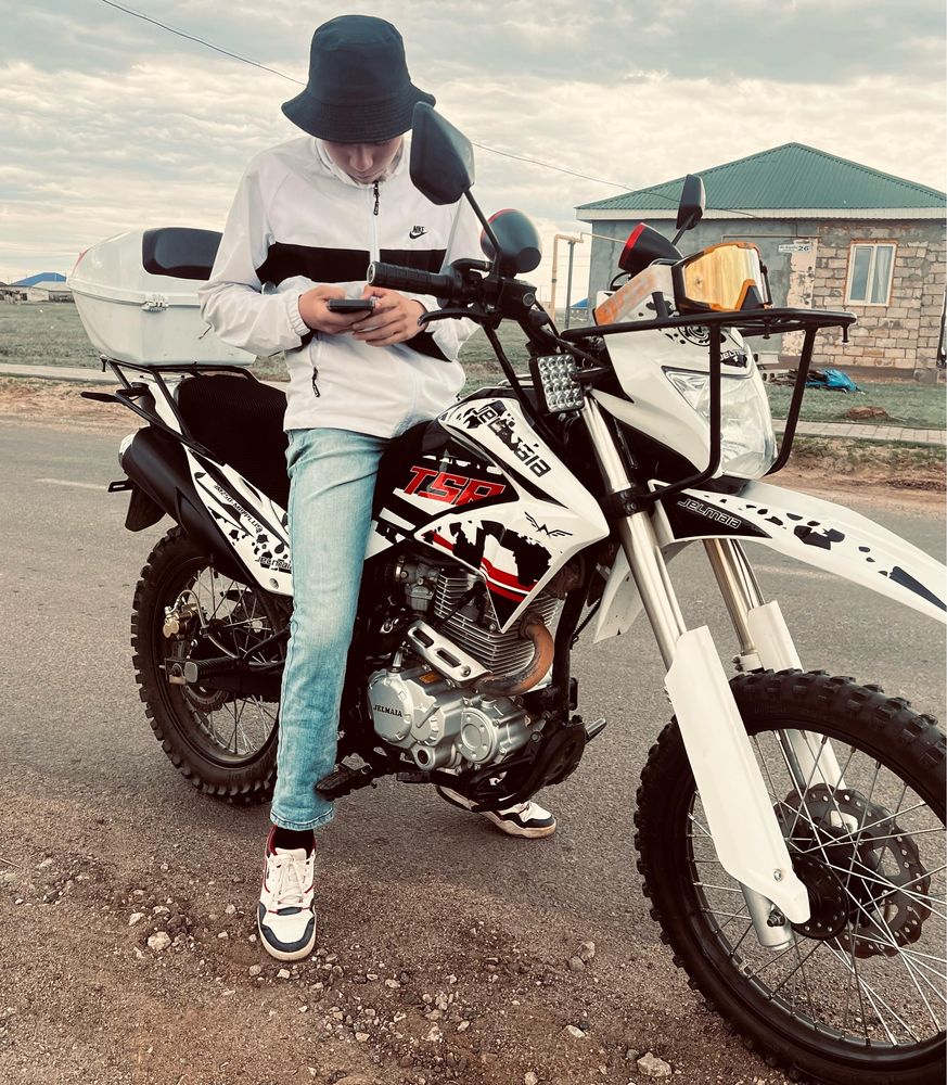 продам мотоцикл желмая м19+