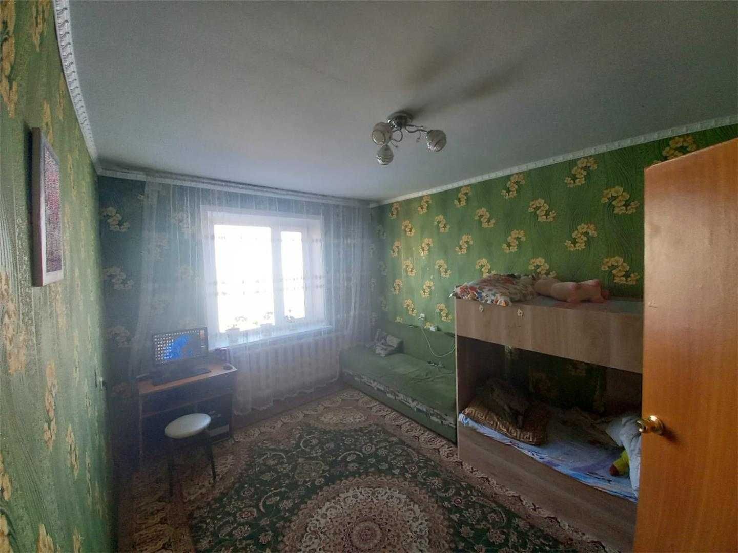 Продаю 2х комнатную квартиру  УП по ул. Металлургов!