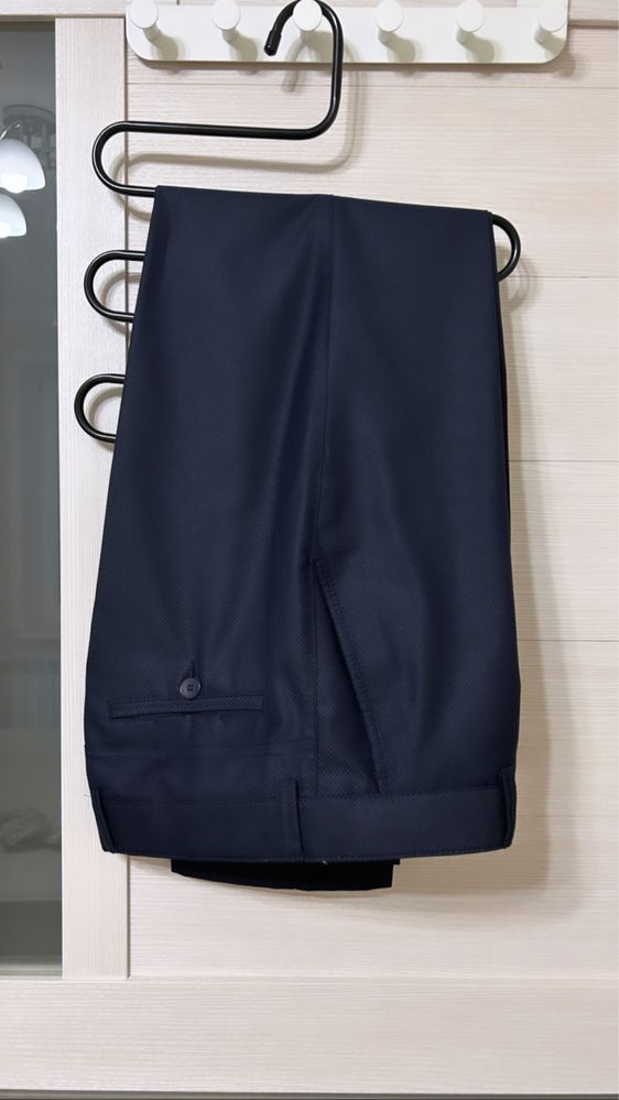 Продам брюки 46р б/у