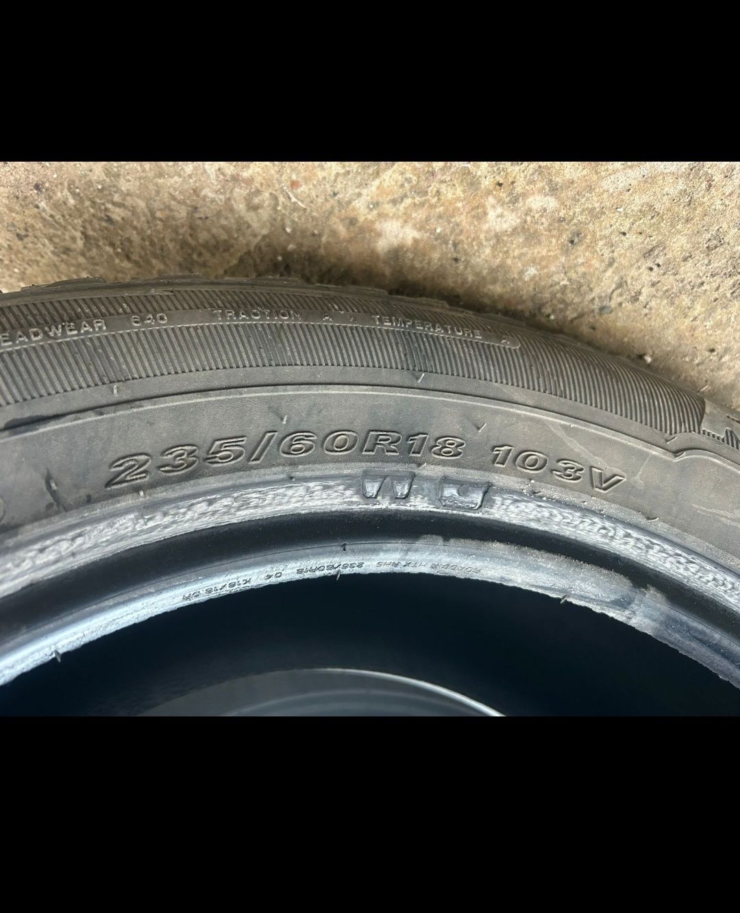 Продам шины 235/60/18
