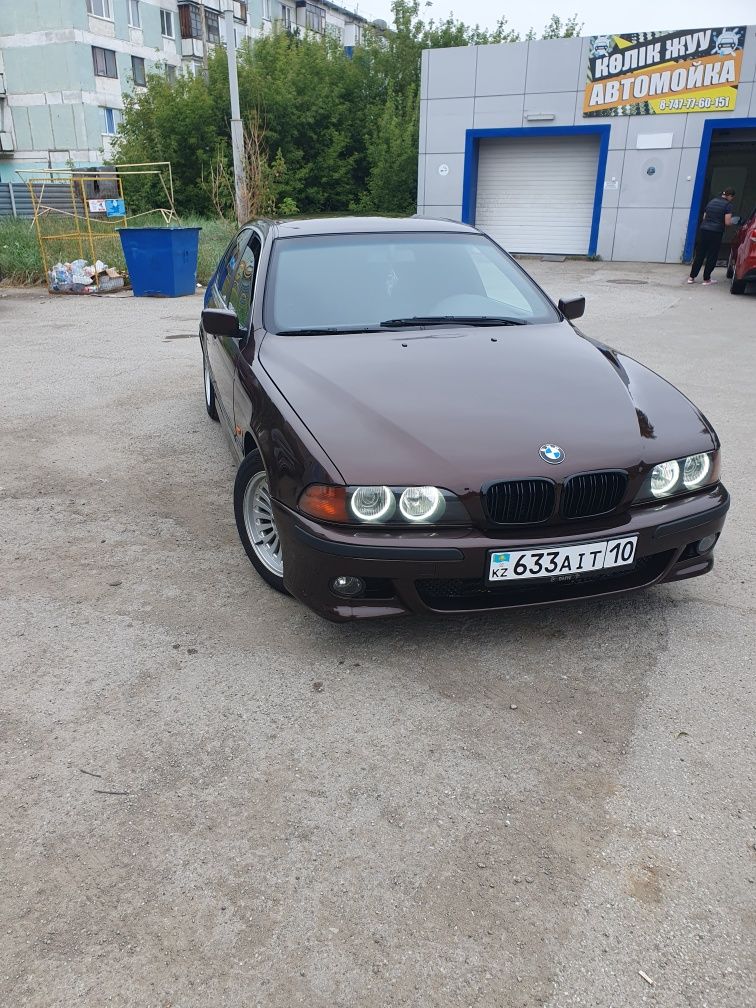 Продам бмв е39 528