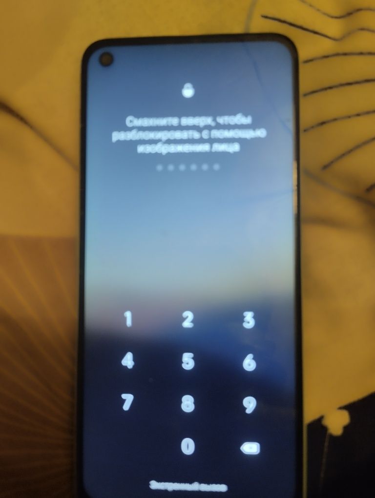 Продам телефон опо a52