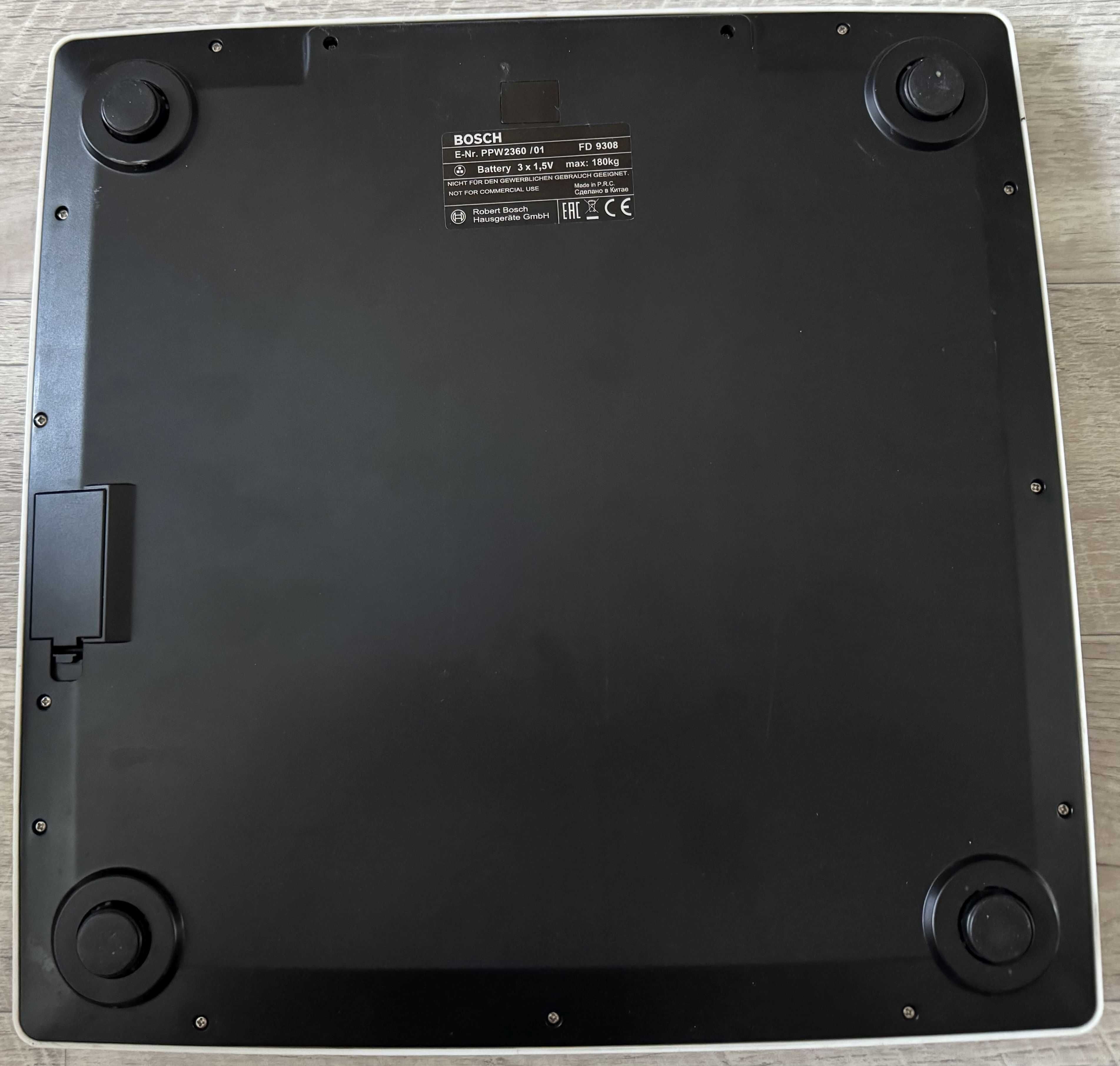 Весы напольные Bosch PPW2360/01
