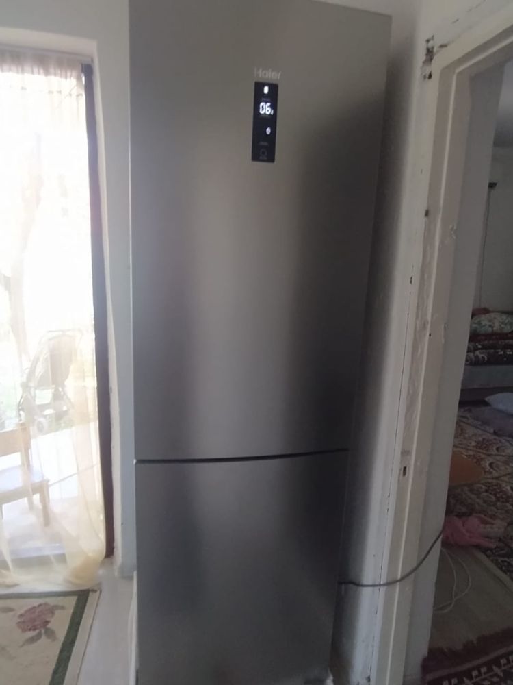 Продам холодильник haier