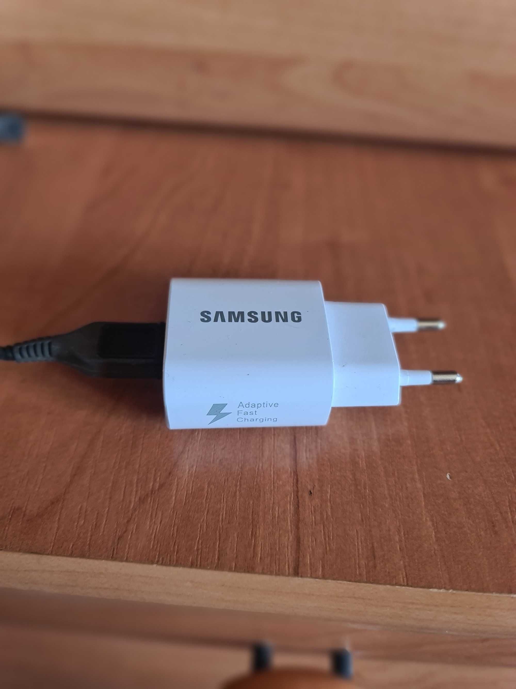 Планшет Samsung Galaxy Tab 4 SM-T235 7 дюйм 1 Гб/8 Гб,